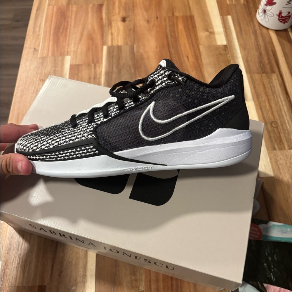 Sabina Black and White Footwear